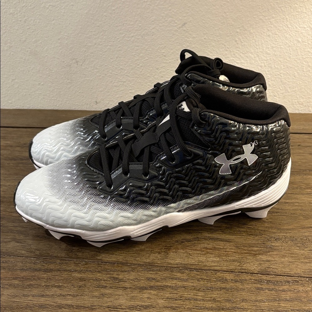 NEW [Under Armour] UA Spotlight Hammer Black/White Football Cleats Men’s 9.5 - Picture 4 of 12